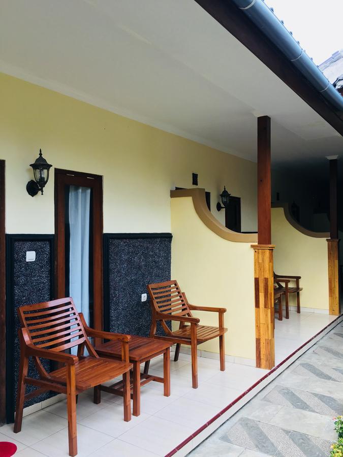 Yudhist Guest House نوسا ليمبونغان المظهر الخارجي الصورة